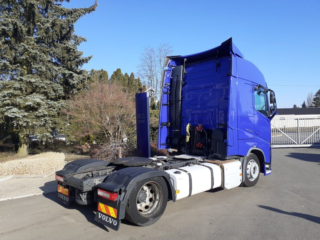 Volvo FH500 Globetrotter EURO 6 MEGA/lowdeck - Trattore stradale: foto 4 Volvo FH500 Globetrotter EURO 6 MEGA/lowdeck - Trattore stradale: foto 4