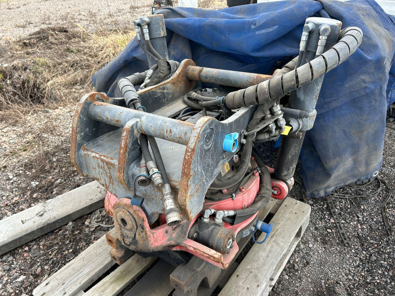 ROTOTILT R8 S70 - Attrezzatura per Macchina da cantiere: foto 4 ROTOTILT R8 S70 - Attrezzatura per Macchina da cantiere: foto 4