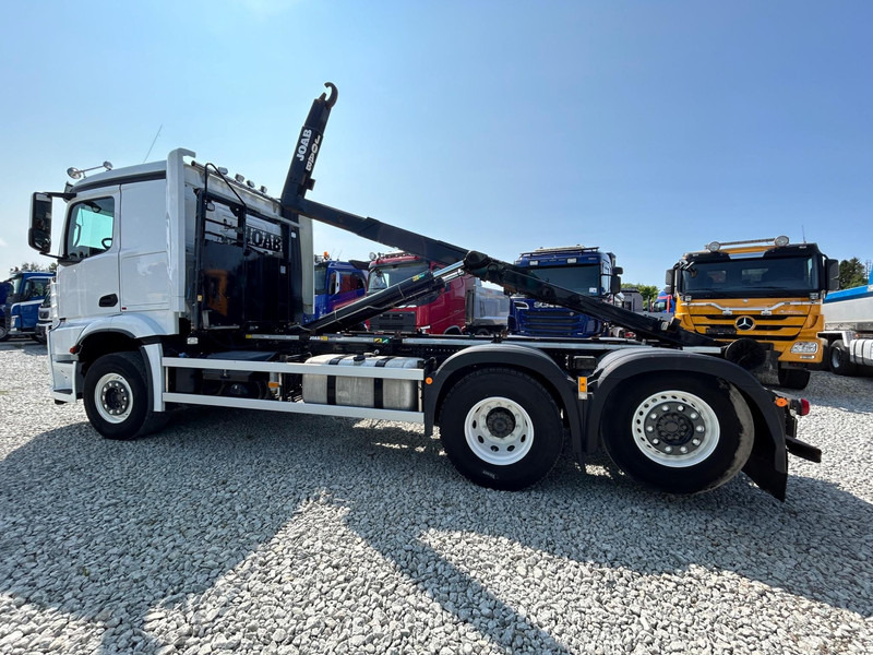 Mercedes-Benz AROCS + JOAB 20t | VARATTU - Autocarro scarrabile: foto 5 Mercedes-Benz AROCS + JOAB 20t | VARATTU - Autocarro scarrabile: foto 5