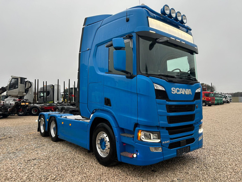 Scania R540 6x4 | RETARDER | FULL AIR | GOLD SERVICE HISTORY GOLD SERVICE HISTORY - Trattore stradale: foto 3 Scania R540 6x4 | RETARDER | FULL AIR | GOLD SERVICE HISTORY GOLD SERVICE HISTORY - Trattore stradale: foto 3