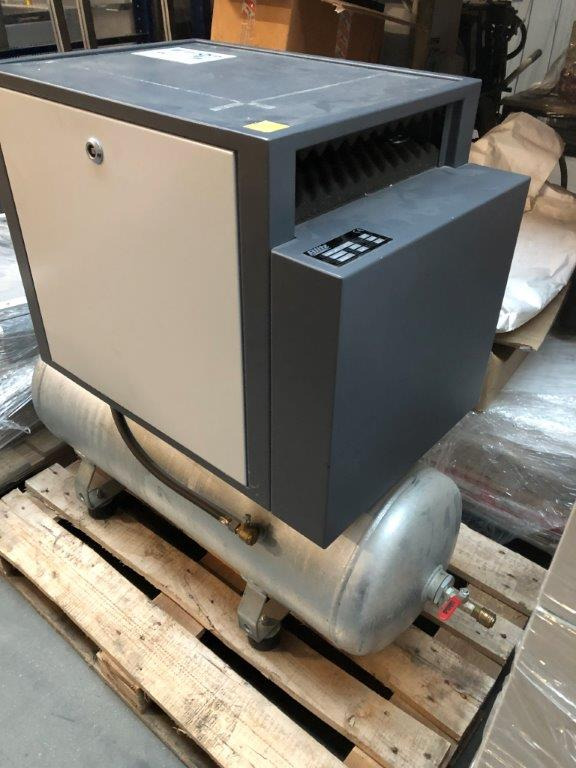 Blitz VXKE 304 - 90 Noise Enclosed Piston Compressor - Compressore d'aria: foto 3 Blitz VXKE 304 - 90 Noise Enclosed Piston Compressor - Compressore d'aria: foto 3