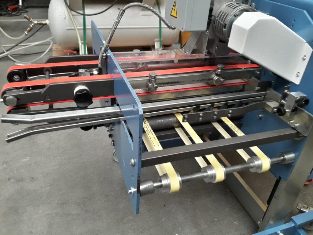 MBO Z2 mobile, 180° rotatable cross-fold unit with navigator control - Piegatrice: foto 2 MBO Z2 mobile, 180° rotatable cross-fold unit with navigator control - Piegatrice: foto 2