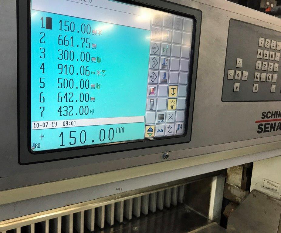 SCHNEIDER SENATOR 115 H Model TC High-speed cutter - Macchina da stampa: foto 3 SCHNEIDER SENATOR 115 H Model TC High-speed cutter - Macchina da stampa: foto 3