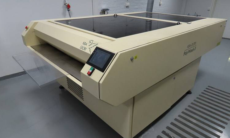 Flexo printing plate washer Glunz & Jensen DEGRAF Polywash II - Macchina da stampa: foto 1 Flexo printing plate washer Glunz & Jensen DEGRAF Polywash II - Macchina da stampa: foto 1