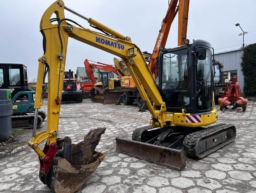 Komatsu PC35 MR-3 - Miniescavatore: foto 1 Komatsu PC35 MR-3 - Miniescavatore: foto 1