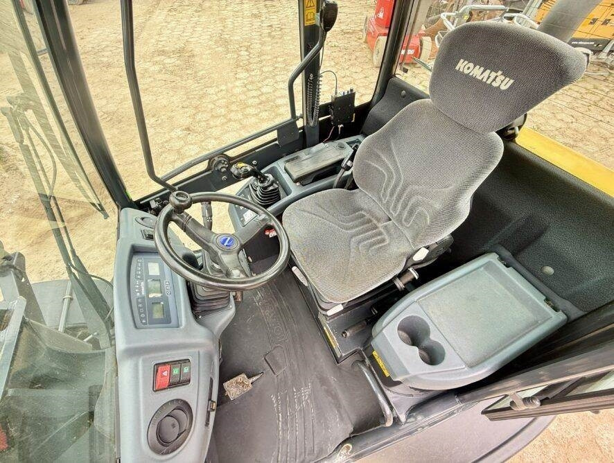 Pala gommata Komatsu WA80M-7: foto 14