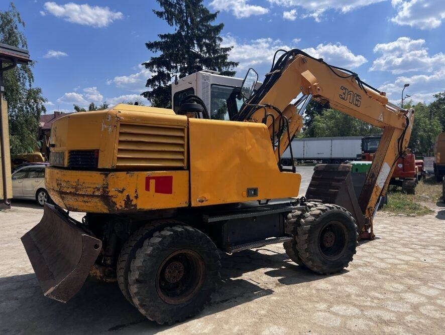 Liebherr A316 - Escavatore gommato: foto 5 Liebherr A316 - Escavatore gommato: foto 5