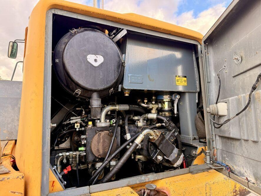 Pala gommata Liebherr L564: foto 8 Pala gommata Liebherr L564: foto 8