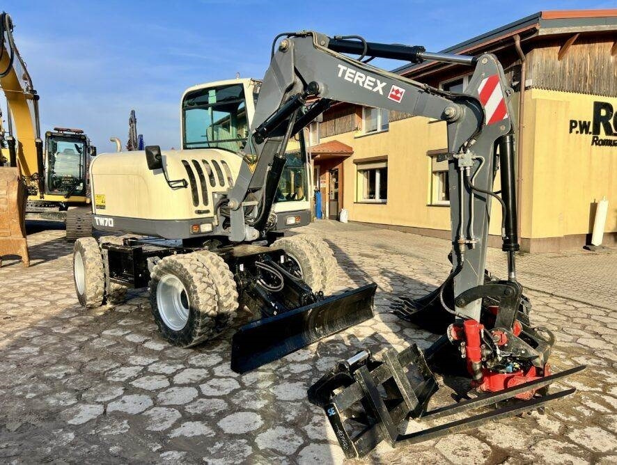 Terex TW70 - Escavatore gommato: foto 3 Terex TW70 - Escavatore gommato: foto 3