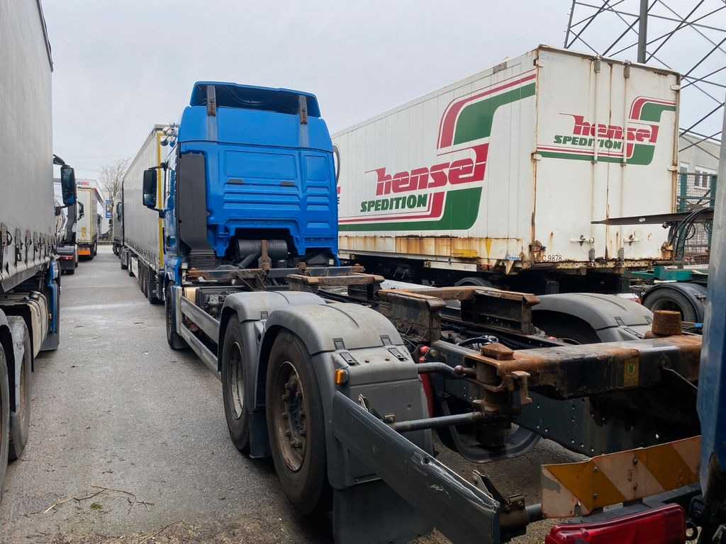MAN TGX 26.440 EEV /Retarder/Lift/StandHei/2 Stück - Autocarro portacontainer/ Caisse interchangeable: foto 5 MAN TGX 26.440 EEV /Retarder/Lift/StandHei/2 Stück - Autocarro portacontainer/ Caisse interchangeable: foto 5
