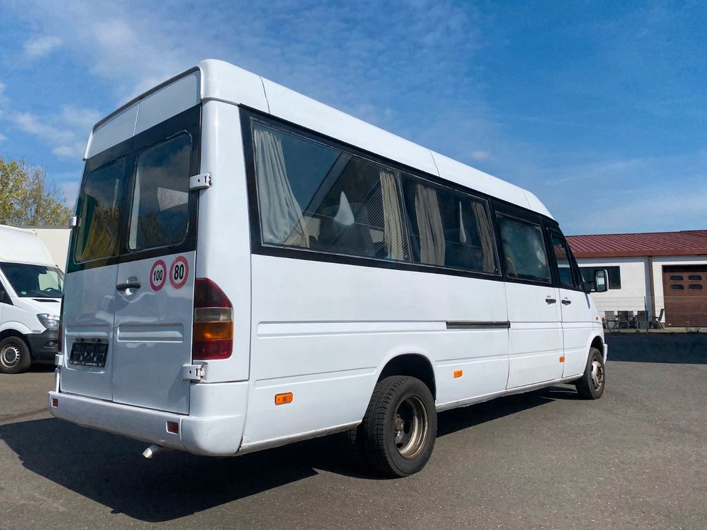 Furgone chiuso Mercedes-Benz Sprinter 412D 17Sitze/Klima/Doppelber.: foto 1