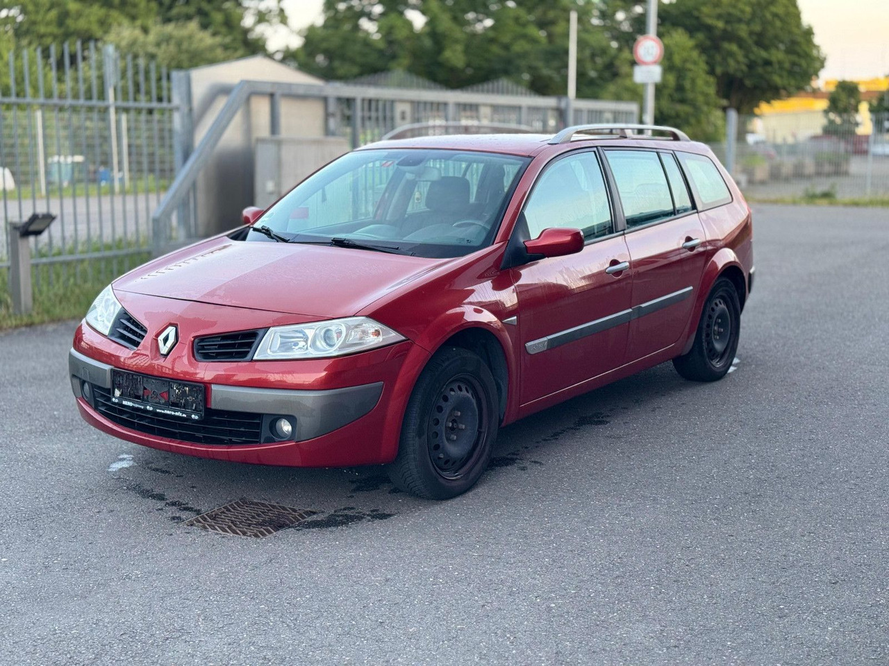 Autovettura Renault Megane II Grandtour Benzin/Gas: foto 1