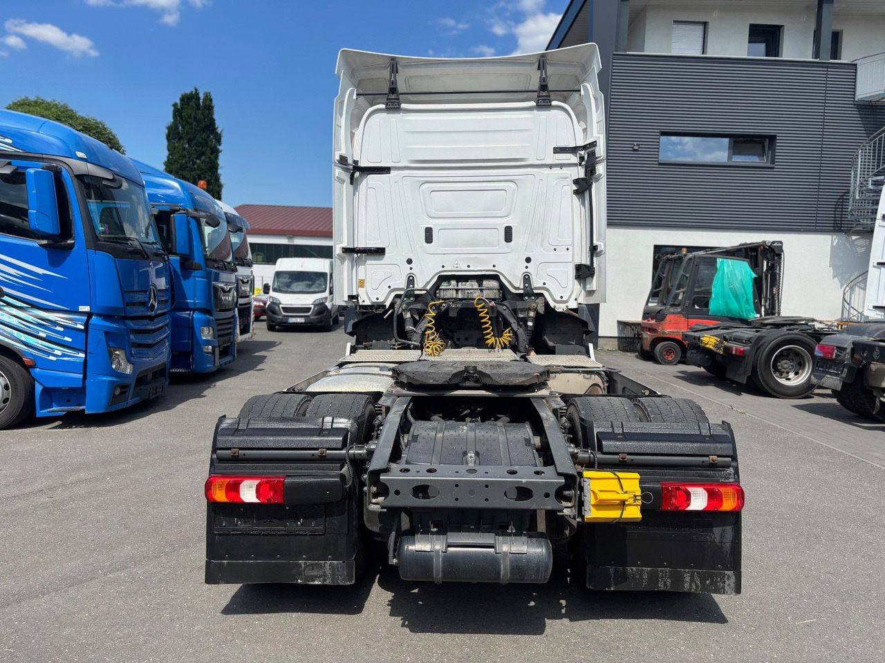 Mercedes-Benz Actros 1840 Kein 1842 1845 Retarder Blatt-Luft - Trattore stradale: foto 4 Mercedes-Benz Actros 1840 Kein 1842 1845 Retarder Blatt-Luft - Trattore stradale: foto 4