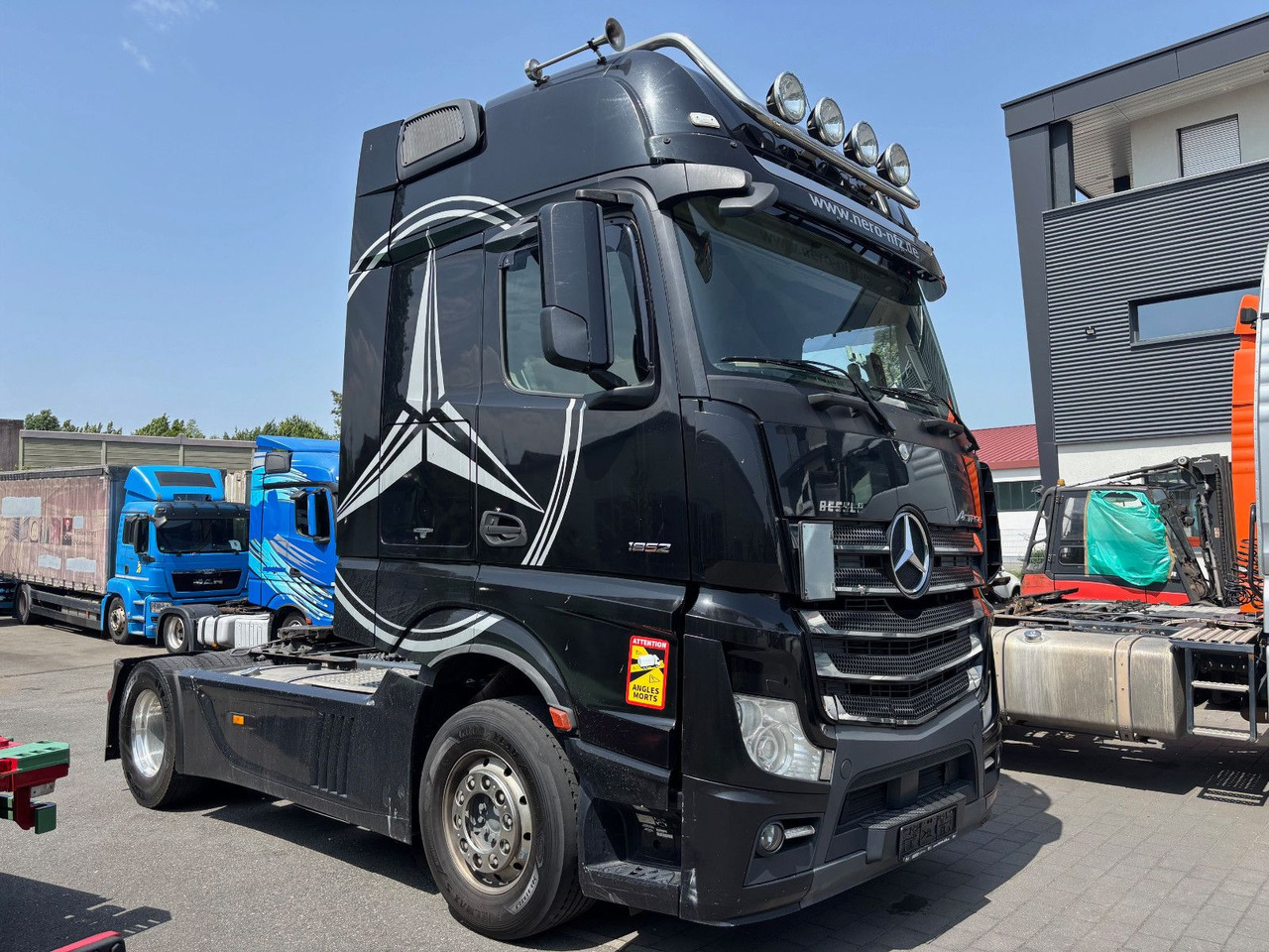 Mercedes-Benz Actros 1852 Giga Space/Alu Felgen/Retarder - Trattore stradale: foto 1 Mercedes-Benz Actros 1852 Giga Space/Alu Felgen/Retarder - Trattore stradale: foto 1