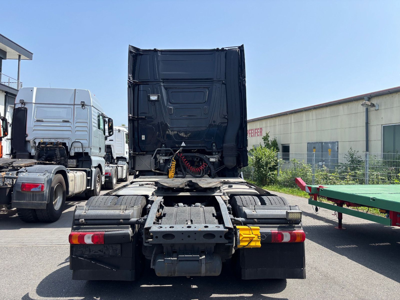 Mercedes-Benz Actros 1852 Giga Space/Alu Felgen/Retarder - Trattore stradale: foto 5 Mercedes-Benz Actros 1852 Giga Space/Alu Felgen/Retarder - Trattore stradale: foto 5