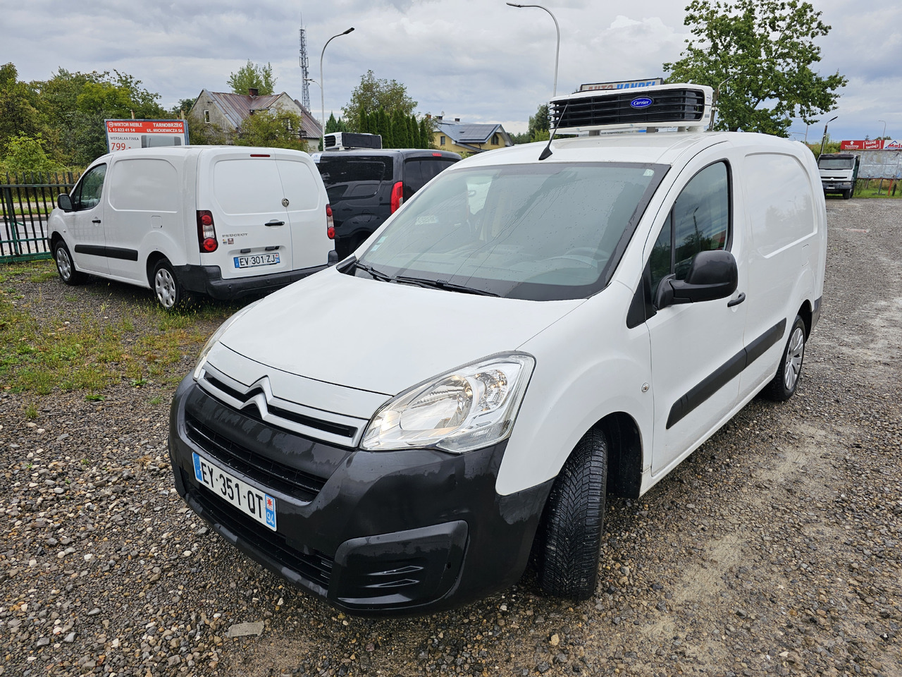 CITROËN Berlingo long chlodnia mroznia carrier Klima EURO6 - Furgone frigo: foto 4 CITROËN Berlingo long chlodnia mroznia carrier Klima EURO6 - Furgone frigo: foto 4