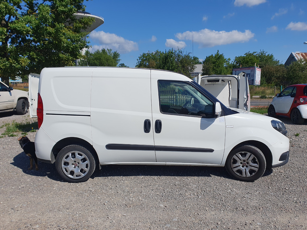 FIAT DOBLO CHLODNIA THERMOKING KLIMA EURO6 - Furgone frigo: foto 4 FIAT DOBLO CHLODNIA THERMOKING KLIMA EURO6 - Furgone frigo: foto 4