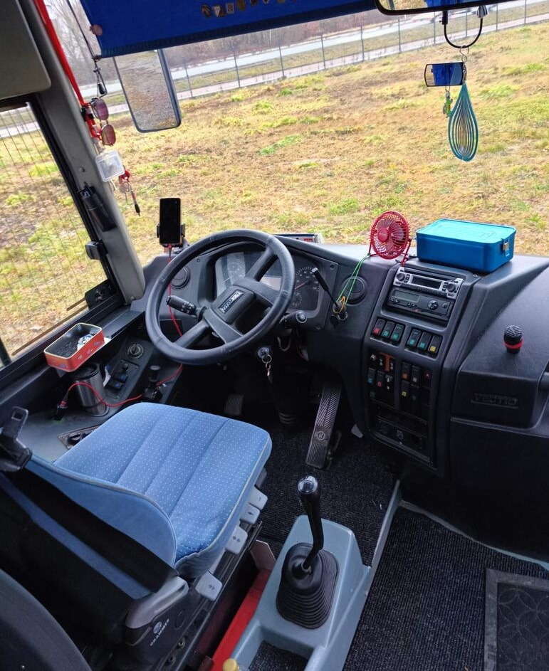 MAN OTOKAR VECTIO 240S - Autobus extraurbano: foto 4 MAN OTOKAR VECTIO 240S - Autobus extraurbano: foto 4