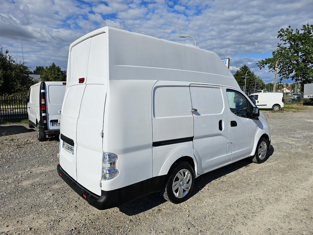 NISSAN E-NV200 ELEKTRYCZNY 40 KV 250 km klima kamera - Furgoncino, Furgone elettrico: foto 4 NISSAN E-NV200 ELEKTRYCZNY 40 KV 250 km klima kamera - Furgoncino, Furgone elettrico: foto 4