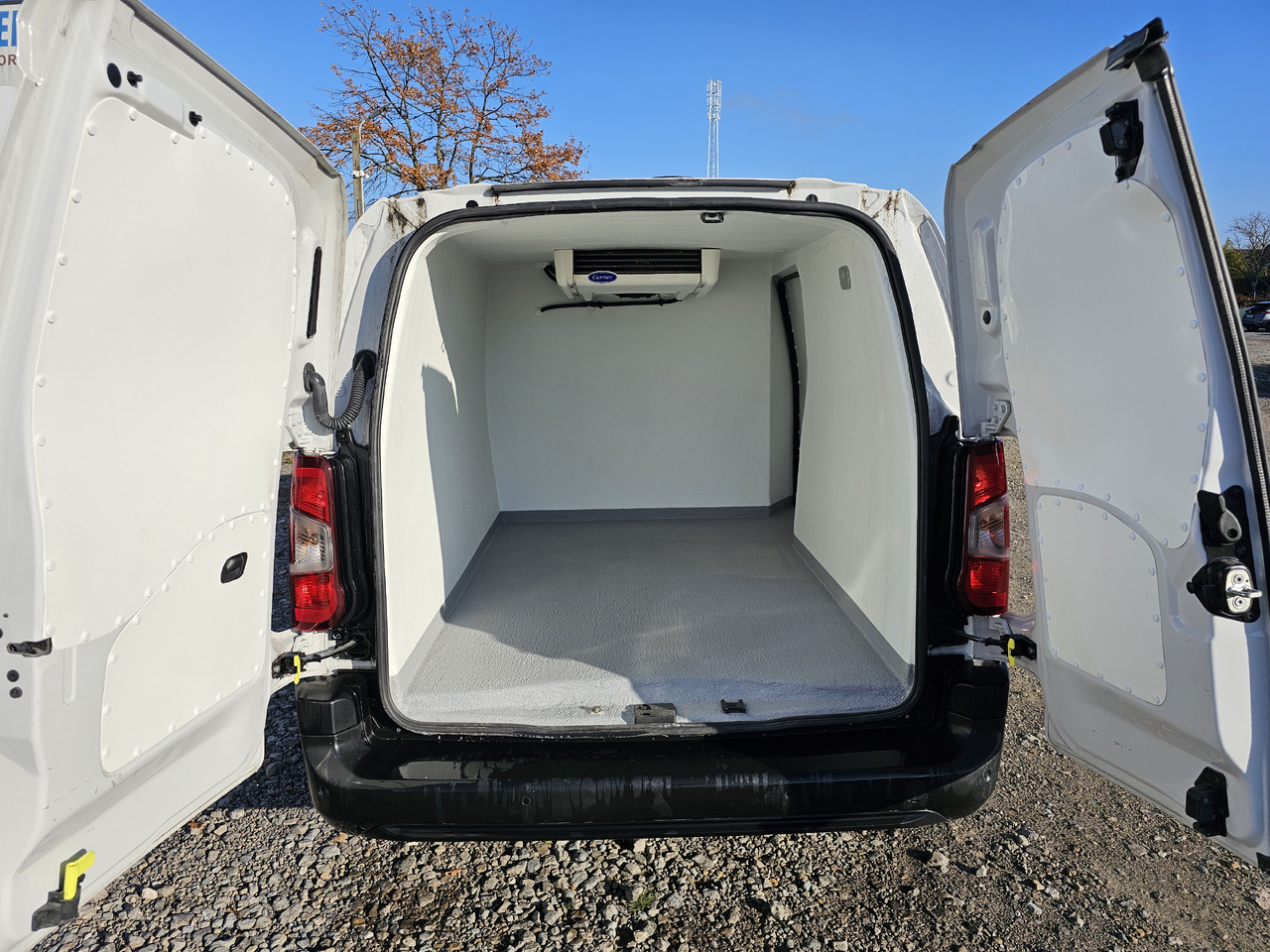 OPEL COMBO MAXI LONG CHLODNIA MROZNIA CARRIER KLIMA EURO6 - Furgone frigo: foto 1 OPEL COMBO MAXI LONG CHLODNIA MROZNIA CARRIER KLIMA EURO6 - Furgone frigo: foto 1