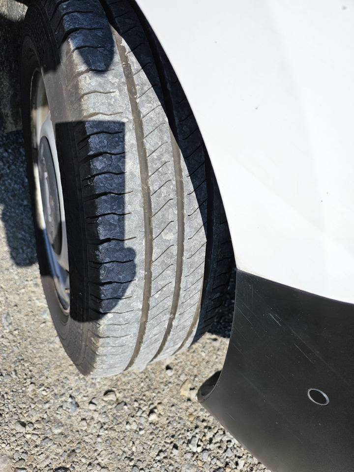 Furgoncino OPEL VIVARO LONG L2H1 FURGON KLIMA NAVI EURO6 [ Copy ]: foto 11