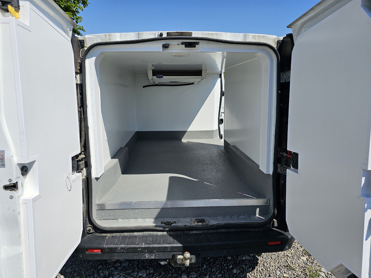 RENAULT TRAFIC L2H1 CHLODNIA MROZNIA CARRIER+230V KLIMA KAMERA EURO6 - Furgone frigo: foto 2 RENAULT TRAFIC L2H1 CHLODNIA MROZNIA CARRIER+230V KLIMA KAMERA EURO6 - Furgone frigo: foto 2