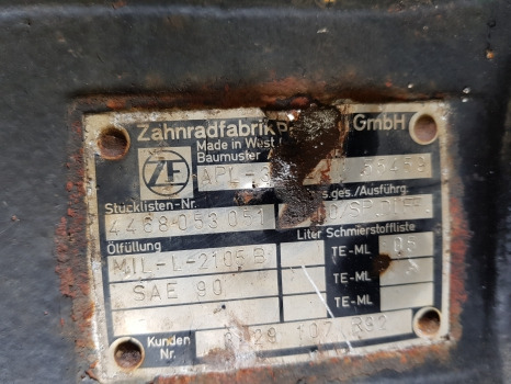 Case 1255 Xl Front Axle Housing, Beam 4448302024, 4468461008, 3229119r1 - Asse anteriore per Macchina agricola: foto 5 Case 1255 Xl Front Axle Housing, Beam 4448302024, 4468461008, 3229119r1 - Asse anteriore per Macchina agricola: foto 5