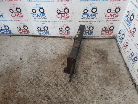 Case 5120, 5130, 5150, 5220 Rail Support Rh 1531066c1, T104005 - Sospensione della cabina: foto 1 Case 5120, 5130, 5150, 5220 Rail Support Rh 1531066c1, T104005 - Sospensione della cabina: foto 1