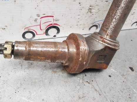 Case International 85, 84, 95, C, Cx, Mxc Front Axle Spindle Lhs Rhs 3121261r91 - Asse anteriore per Trattore: foto 2 Case International 85, 84, 95, C, Cx, Mxc Front Axle Spindle Lhs Rhs 3121261r91 - Asse anteriore per Trattore: foto 2