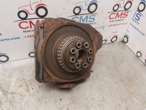 Case International Apl330 785 Front Axle Swivel Housing Lhs 81413c1, 4472451484 - Asse anteriore per Trattore: foto 1 Case International Apl330 785 Front Axle Swivel Housing Lhs 81413c1, 4472451484 - Asse anteriore per Trattore: foto 1