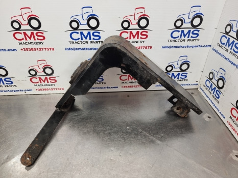 Case Mxu100, Mxu, Nh T6000, Tsa, Cab Bracket Lh 82037590, 82033326 - Sospensione della cabina: foto 1 Case Mxu100, Mxu, Nh T6000, Tsa, Cab Bracket Lh 82037590, 82033326 - Sospensione della cabina: foto 1