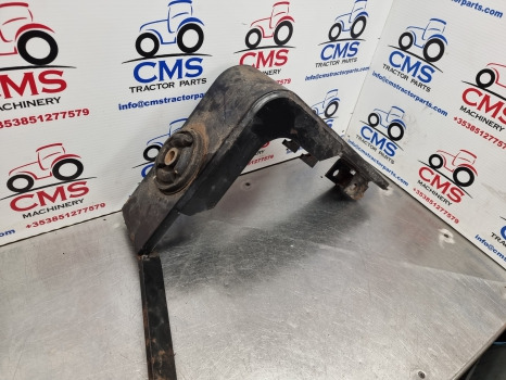 Case Mxu100, Mxy, Nh T6000, Tsa, Cab Bracket Rh 87302580, 82034211 - Sospensione della cabina: foto 2 Case Mxu100, Mxy, Nh T6000, Tsa, Cab Bracket Rh 87302580, 82034211 - Sospensione della cabina: foto 2