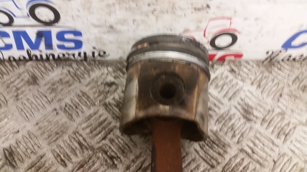 Deutz Agrotron 6.15 Engine Piston And Connecting Rod 04800307, 04800286 - Pistoni/ Anelli/ Boccole per Trattore: foto 4 Deutz Agrotron 6.15 Engine Piston And Connecting Rod 04800307, 04800286 - Pistoni/ Anelli/ Boccole per Trattore: foto 4