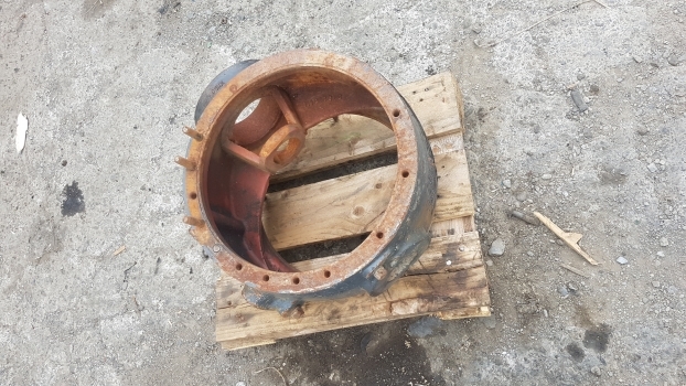 Fermec 860 Rear Axle Differential Housing 518212m1 - Differenziale per Terna: foto 1 Fermec 860 Rear Axle Differential Housing 518212m1 - Differenziale per Terna: foto 1