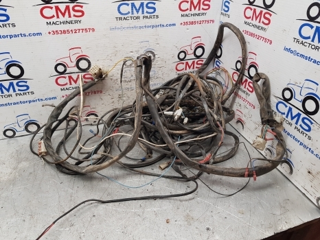 Fiat F Series F130, F140 Cab Electrical Wiring Cab Wiring Loom - Cavi/ Fili per Trattore: foto 1 Fiat F Series F130, F140 Cab Electrical Wiring Cab Wiring Loom - Cavi/ Fili per Trattore: foto 1