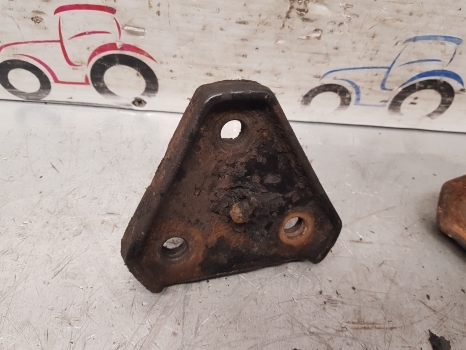 Ford 10 Ser 7810 Carraro Front Axle King Pin Pair Top, Bottom Car115729, 115729 - Asse anteriore per Trattore: foto 5 Ford 10 Ser 7810 Carraro Front Axle King Pin Pair Top, Bottom Car115729, 115729 - Asse anteriore per Trattore: foto 5