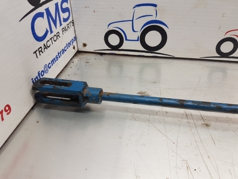 Ford 10 Series Brake Rod With Valve For Q And Super Q Cab 83926735 - Ricambi freni per Trattore: foto 5 Ford 10 Series Brake Rod With Valve For Q And Super Q Cab 83926735 - Ricambi freni per Trattore: foto 5