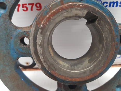 Ford 3000, 4000, 5000, 2110, 2310 Crankshaft Pulley D5nn6a312a ,83903583 - Tendicinghia per Trattore: foto 4 Ford 3000, 4000, 5000, 2110, 2310 Crankshaft Pulley D5nn6a312a ,83903583 - Tendicinghia per Trattore: foto 4
