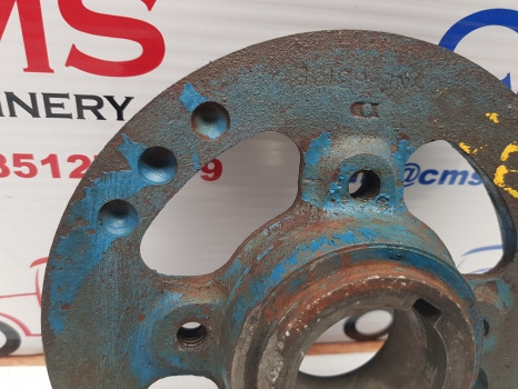 Ford 3000, 4000, 5000, 2110, 2310 Crankshaft Pulley D5nn6a312a ,83903583 - Tendicinghia per Trattore: foto 5 Ford 3000, 4000, 5000, 2110, 2310 Crankshaft Pulley D5nn6a312a ,83903583 - Tendicinghia per Trattore: foto 5