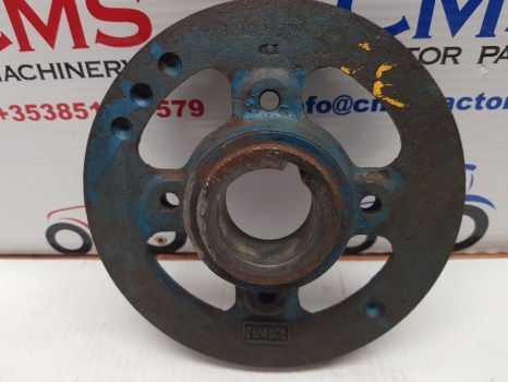 Ford 3000, 4000, 5000, 2110, 2310 Crankshaft Pulley D5nn6a312a ,83903583 - Tendicinghia per Trattore: foto 2 Ford 3000, 4000, 5000, 2110, 2310 Crankshaft Pulley D5nn6a312a ,83903583 - Tendicinghia per Trattore: foto 2