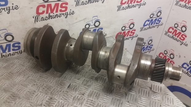 Ford 3600, 2910, 3 Cyl, 4.2 Stroke Crankshaft F0nn6300na, 87800469; E0nn6303aa - Albero motore per Trattore: foto 5 Ford 3600, 2910, 3 Cyl, 4.2 Stroke Crankshaft F0nn6300na, 87800469; E0nn6303aa - Albero motore per Trattore: foto 5