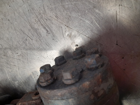 Sterzo Ford 7610, 6610, 7710, 5610 Orbital Steering Unit Valve 86602557, F-763a244-aa: foto 8