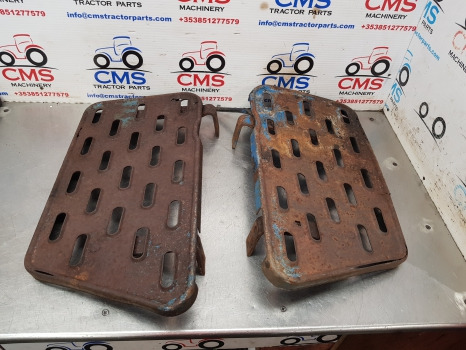 Ford Dexta, Super Dexta Cab Footstep Pair 957e16472a, 957e16473b - Sistema di aspirazione aria: foto 2 Ford Dexta, Super Dexta Cab Footstep Pair 957e16472a, 957e16473b - Sistema di aspirazione aria: foto 2