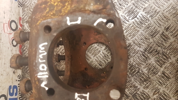 Jcb 3cx Front Axle Steering Spindle Swivel Housing Lhs 448/05101, 448/04008 - Fuso a snodo per Terna: foto 4 Jcb 3cx Front Axle Steering Spindle Swivel Housing Lhs 448/05101, 448/04008 - Fuso a snodo per Terna: foto 4