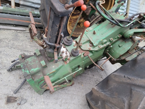 John Deere 2130 Transmission Gearbox For Parts Complete Backend Pto, Differential, Bevel Gear - Cambio: foto 2 John Deere 2130 Transmission Gearbox For Parts Complete Backend Pto, Differential, Bevel Gear - Cambio: foto 2