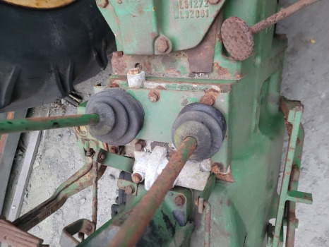 John Deere 2130 Transmission Gearbox For Parts Complete Backend Pto, Differential, Bevel Gear - Cambio: foto 4 John Deere 2130 Transmission Gearbox For Parts Complete Backend Pto, Differential, Bevel Gear - Cambio: foto 4