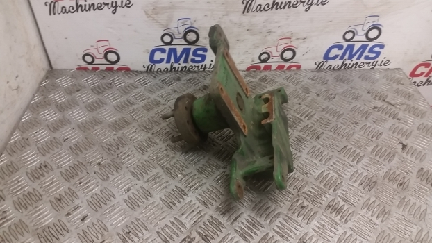 John Deere 6010, 6110, 6210, 6505, 6615, 6415, 6205 Housing Fan Support L111294 - Ventilatore per Trattore: foto 1 John Deere 6010, 6110, 6210, 6505, 6615, 6415, 6205 Housing Fan Support L111294 - Ventilatore per Trattore: foto 1