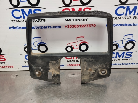 John Deere 6100, 6000, 7000, 7010 Series, Instrument Panel Damaged L79870 - Cabina e interni: foto 1 John Deere 6100, 6000, 7000, 7010 Series, Instrument Panel Damaged L79870 - Cabina e interni: foto 1