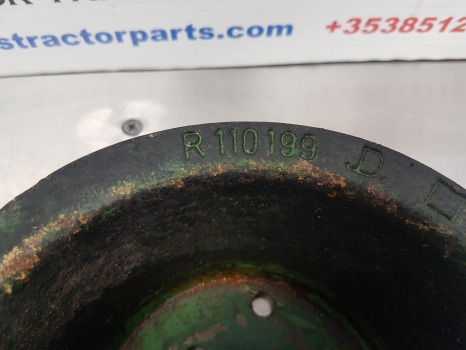 John Deere 6200, 6300, 6400, Water Pump Pulley R110199 - Ventilatore: foto 5 John Deere 6200, 6300, 6400, Water Pump Pulley R110199 - Ventilatore: foto 5