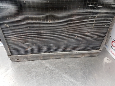 Radiatore per Trattore Massey Ferguson 365, 375, 385, 390, 398 Radiator 1695721m2: foto 7
